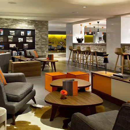 Отель Heliopic & 4*