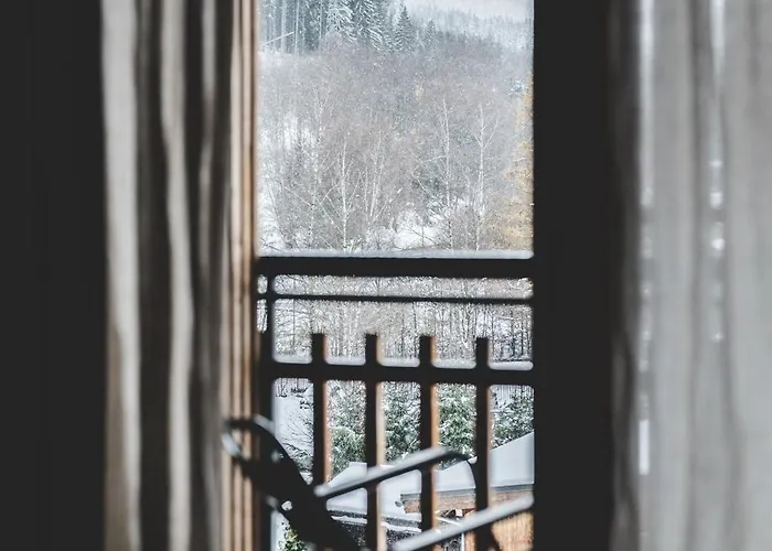 Hotell Heliopic & 4*