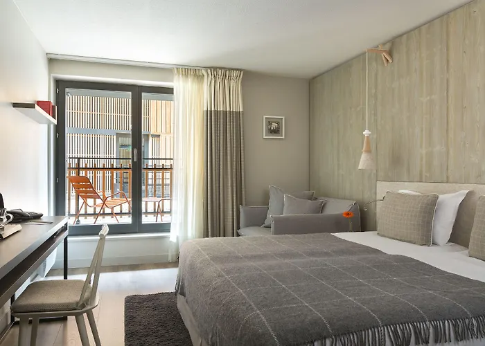 Heliopic & 4* Chamonix